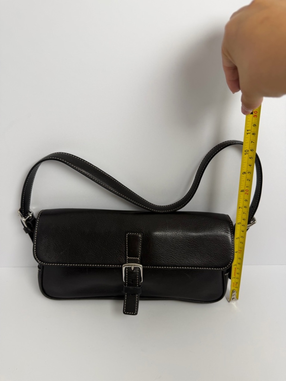 Coach Y2K Hampton East West Black Leather Shoulder Bag - Picture 3 of 13